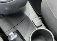 Toyota Verso 27