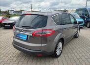 Ford S-MAX 5