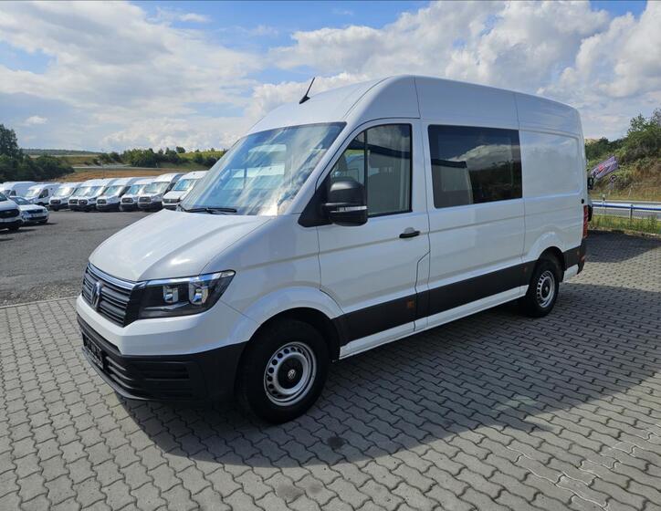 Volkswagen Crafter 1