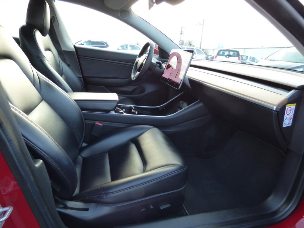 Tesla Model 3 49