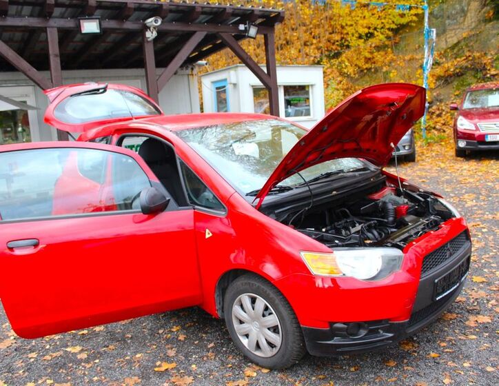 Mitsubishi Colt 19