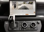 Land Rover Defender 18