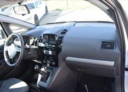 Opel Zafira 23