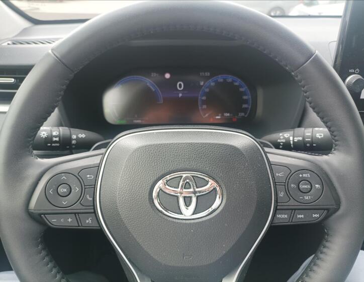 Toyota RAV4 12