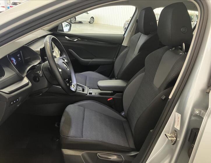 Škoda Octavia 14