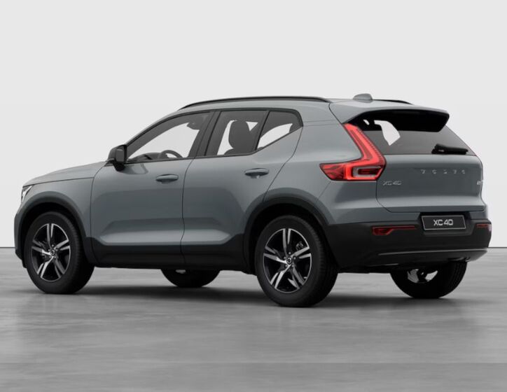 Volvo XC40 4