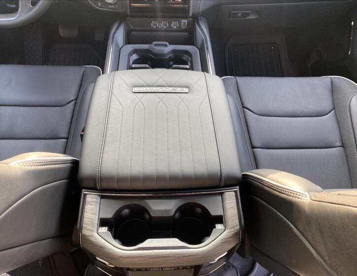 Dodge RAM 14