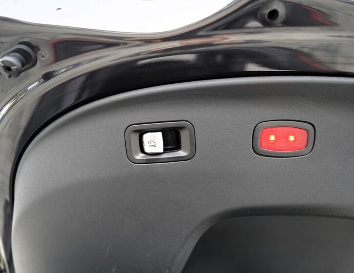 Mercedes-Benz AMG GT 14