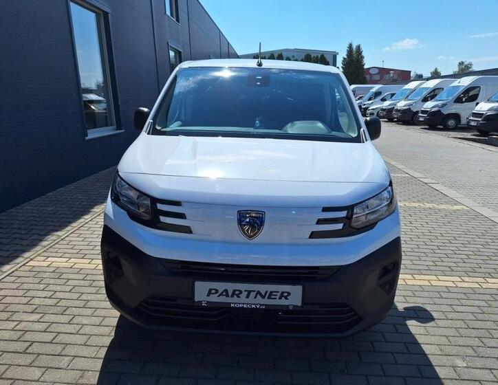 Peugeot Partner 8