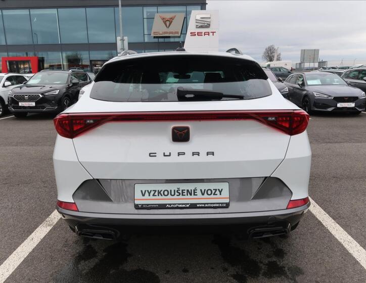 Cupra Formentor 6