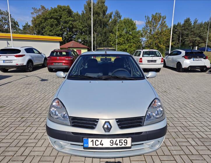 Renault Thalia 10