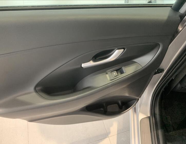 Hyundai i30 12