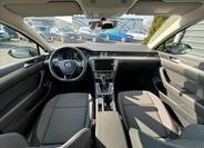 Volkswagen Passat 12