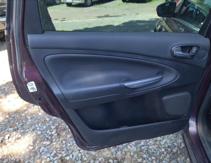 Ford S-MAX 20