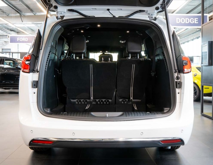 Chrysler Pacifica 6
