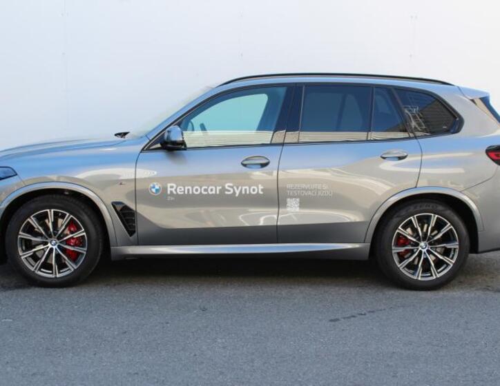 BMW X5 8