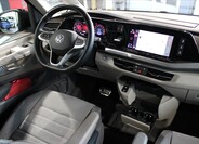 Volkswagen Multivan 12