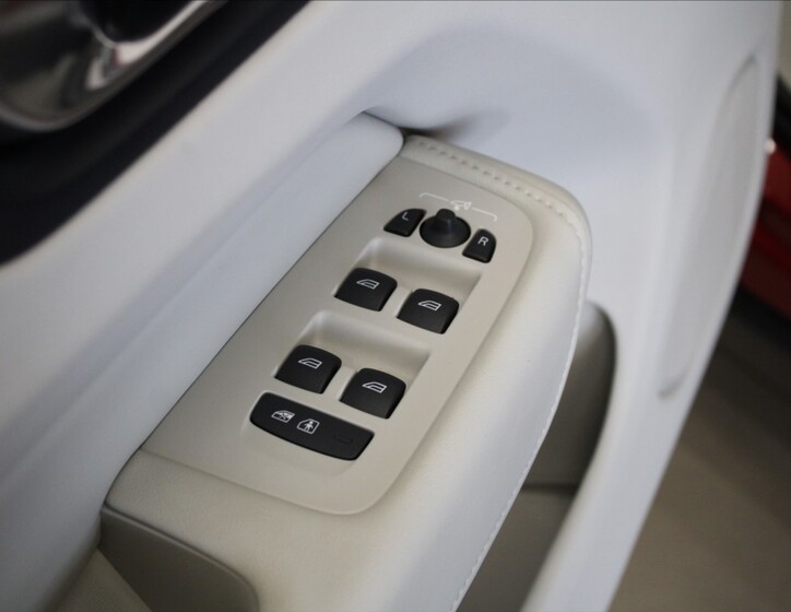 Volvo XC60 17