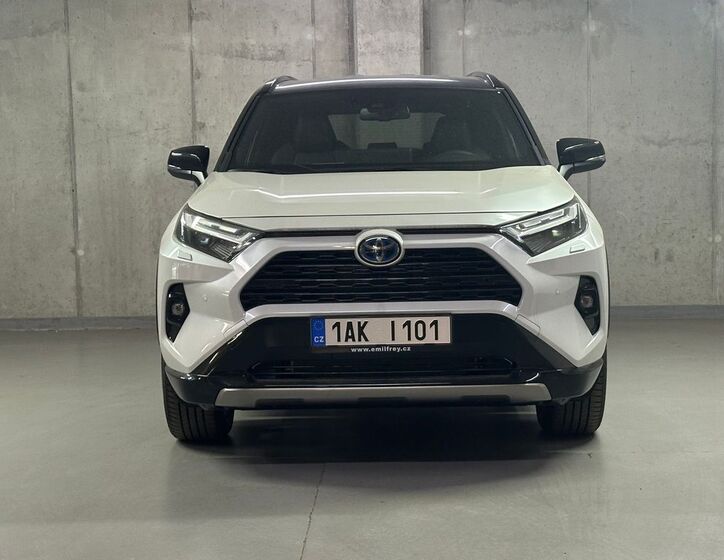 Toyota RAV4 2