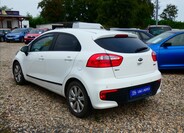 KIA Rio 6