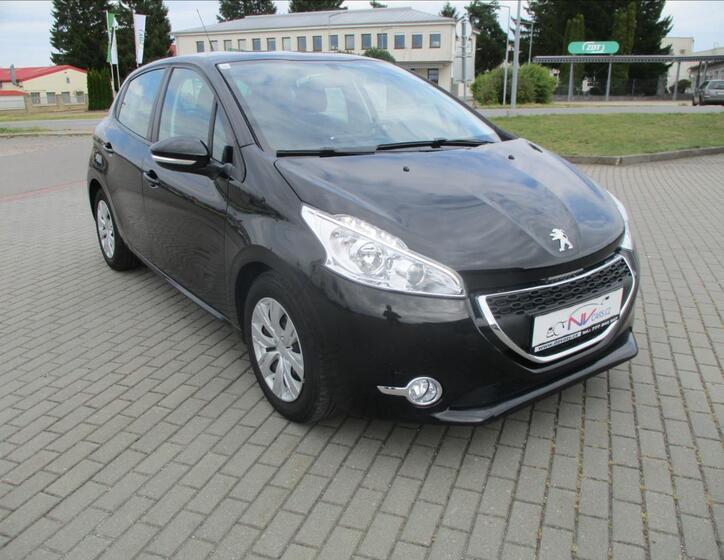 Peugeot 208 6