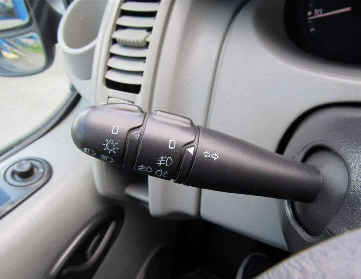 Nissan Primastar 20