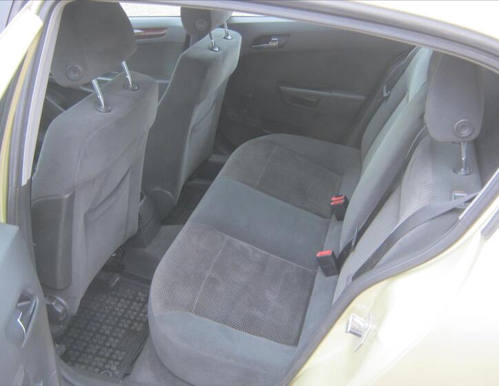 Opel Astra 11