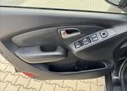 Hyundai ix35 17