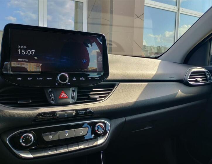 Hyundai i30 9