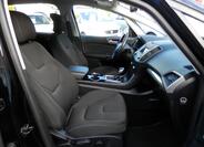 Ford S-MAX 19