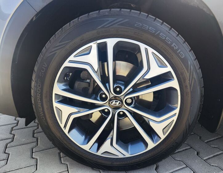 Hyundai Santa Fe 38