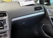 Volkswagen Golf 34