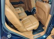 Porsche Cayenne 26