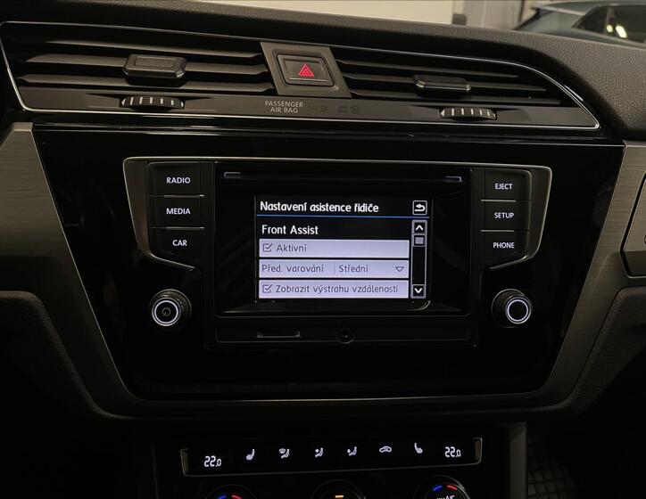 Volkswagen Touran 9