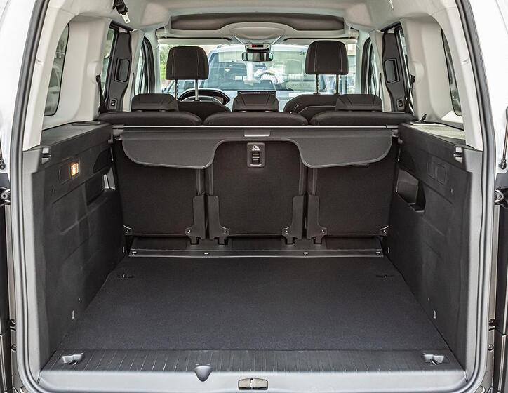 Peugeot Rifter 8