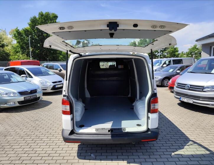 Volkswagen Transporter 32