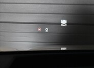 Volvo EX90 22
