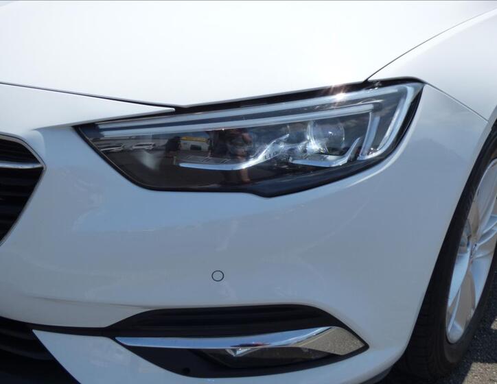 Opel Insignia 62