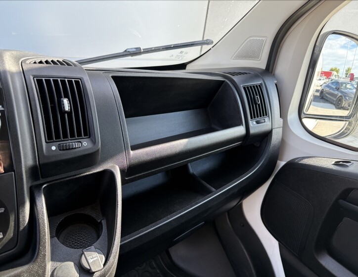 Peugeot Boxer 9