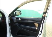 Jeep Grand Cherokee 30