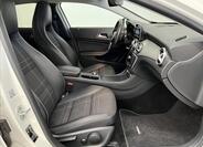 Mercedes-Benz GLA 21