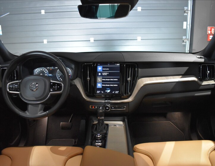 Volvo XC60 13