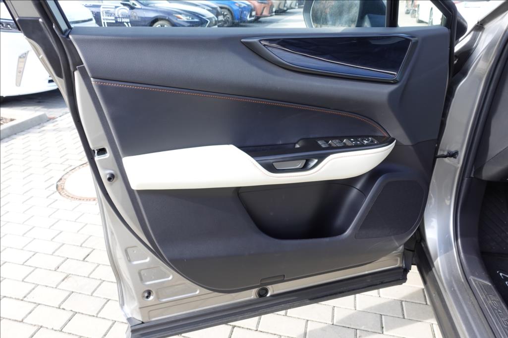 Lexus NX 350h