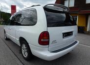 Dodge Grand Caravan 10