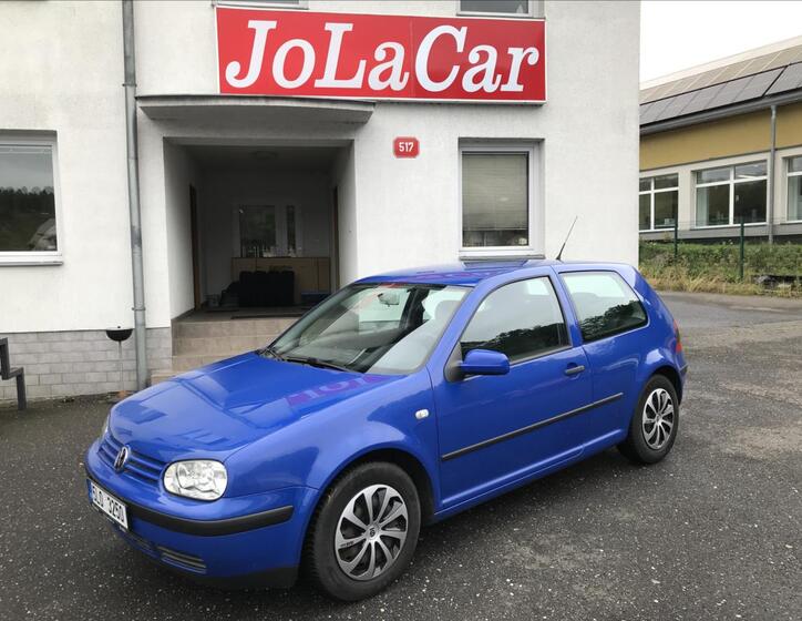Volkswagen Golf 2