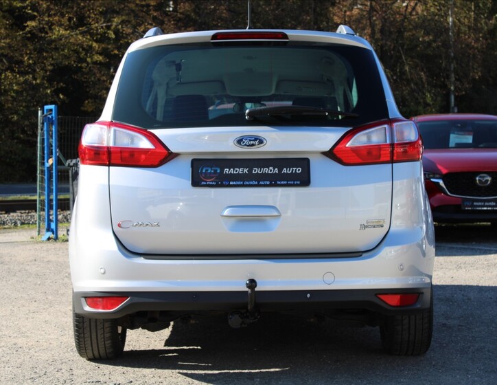 Ford Grand C-MAX 6
