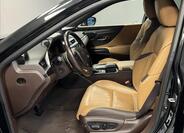Lexus ES 300h 6