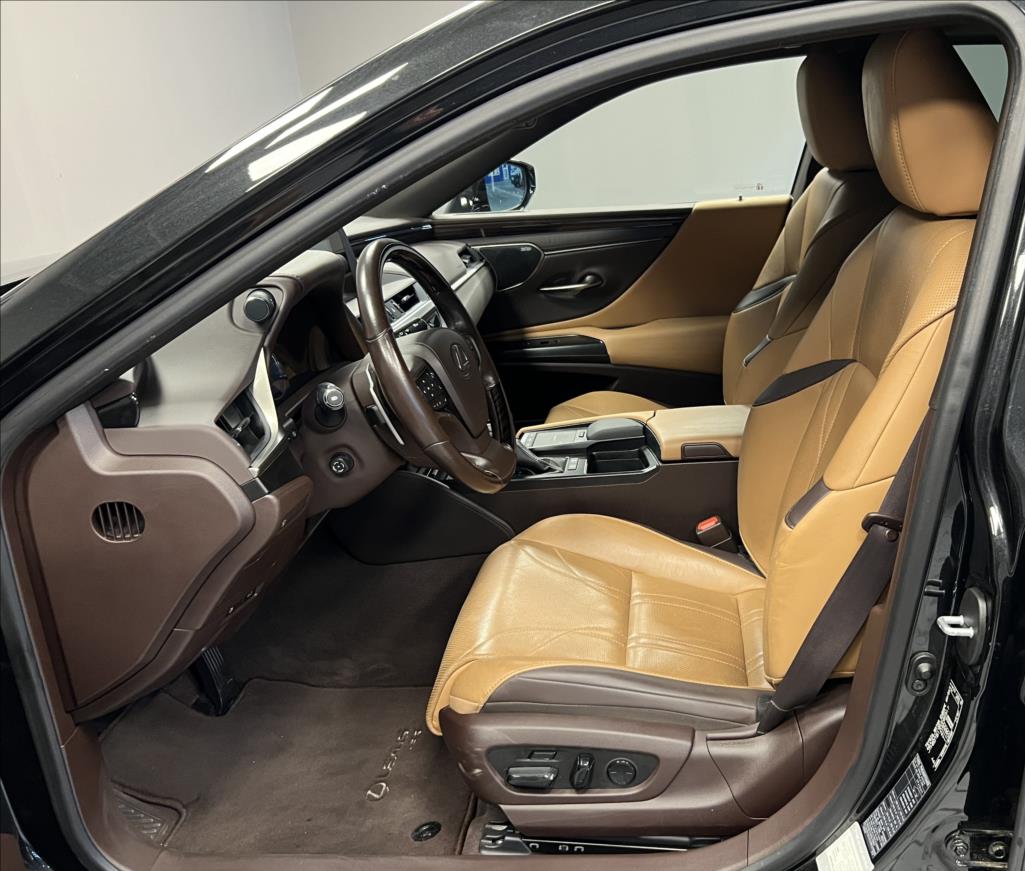 Lexus ES 300h
