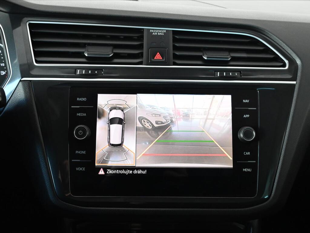 Volkswagen Tiguan 21