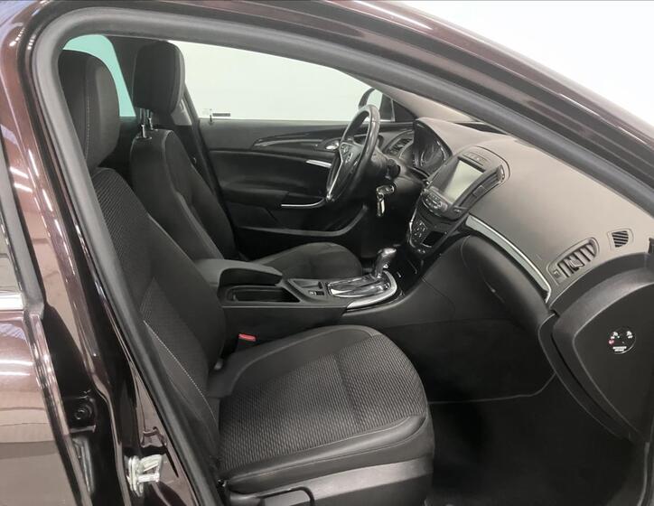 Opel Insignia 14